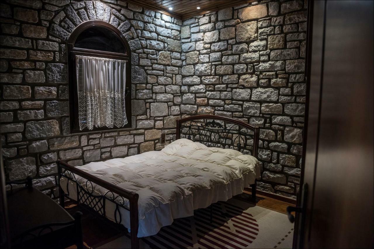 Stone Mansion Anavryti, ΑΜΑ 20569 Villa Mystras Exteriör bild
